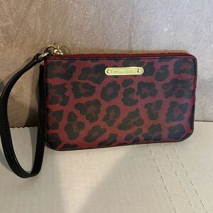Michael Khors Wristlet red/black Leopard Print